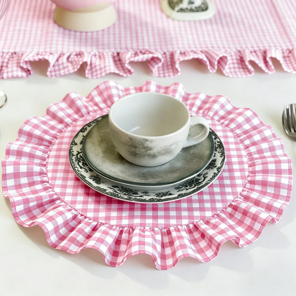 JarThenaAMCS 6 Pcs Ruffled Placemats, Red Plaid Gingham Table Mats, 17 Inch