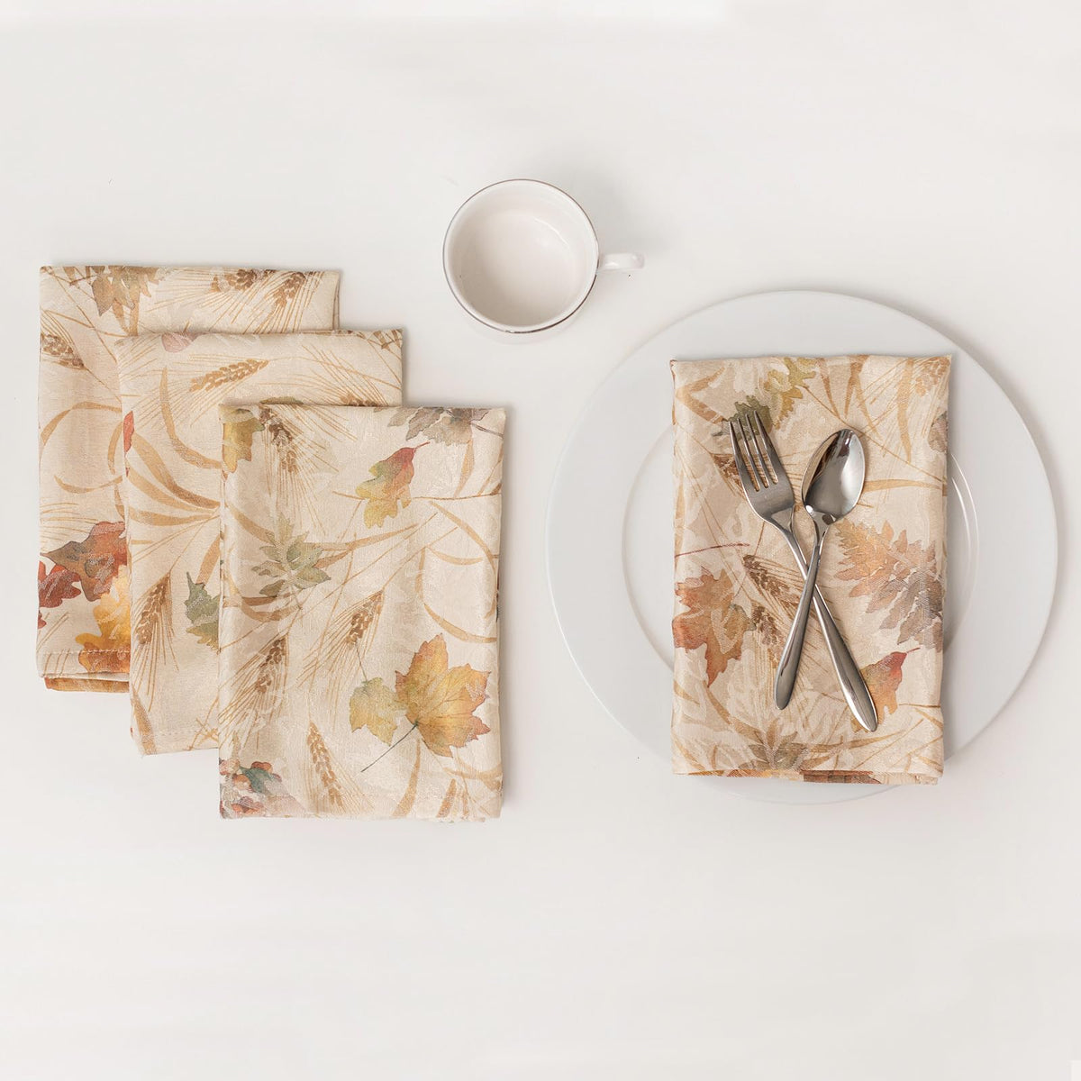 Benson Mills Natures Leaves Autumn Tablecloth (52" x 70" Rectangular)