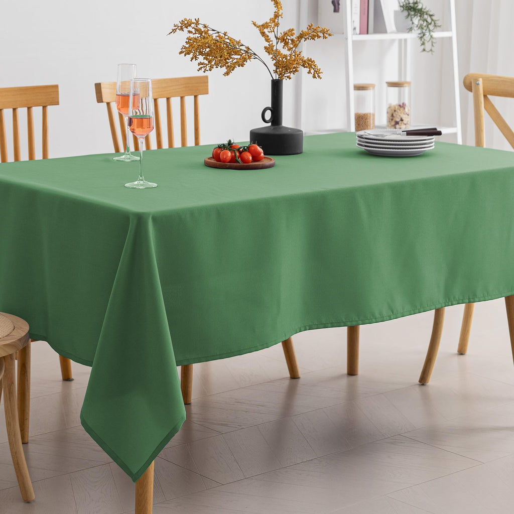 Amazon Basics Thin Rectangle Tablecloth, Water-Resistant Textured Fabric, Wrinkle Resistant, Washable Decorative Table Cover for Dining, Parties, 60" x 84", White, Pack of 1
