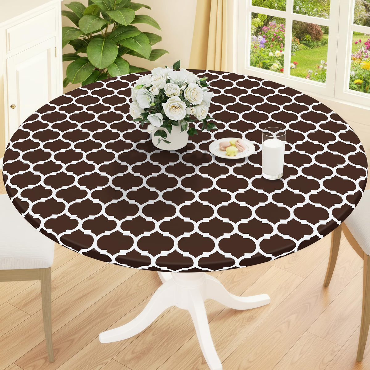 Smiry Round Picnic Tablecloth, Waterproof Elastic Fitted Table Covers for 45" - 56" Tables, Wipeable Flannel Backed Vinyl Tablecloths for Camping, Indoor, Outdoor, Brown