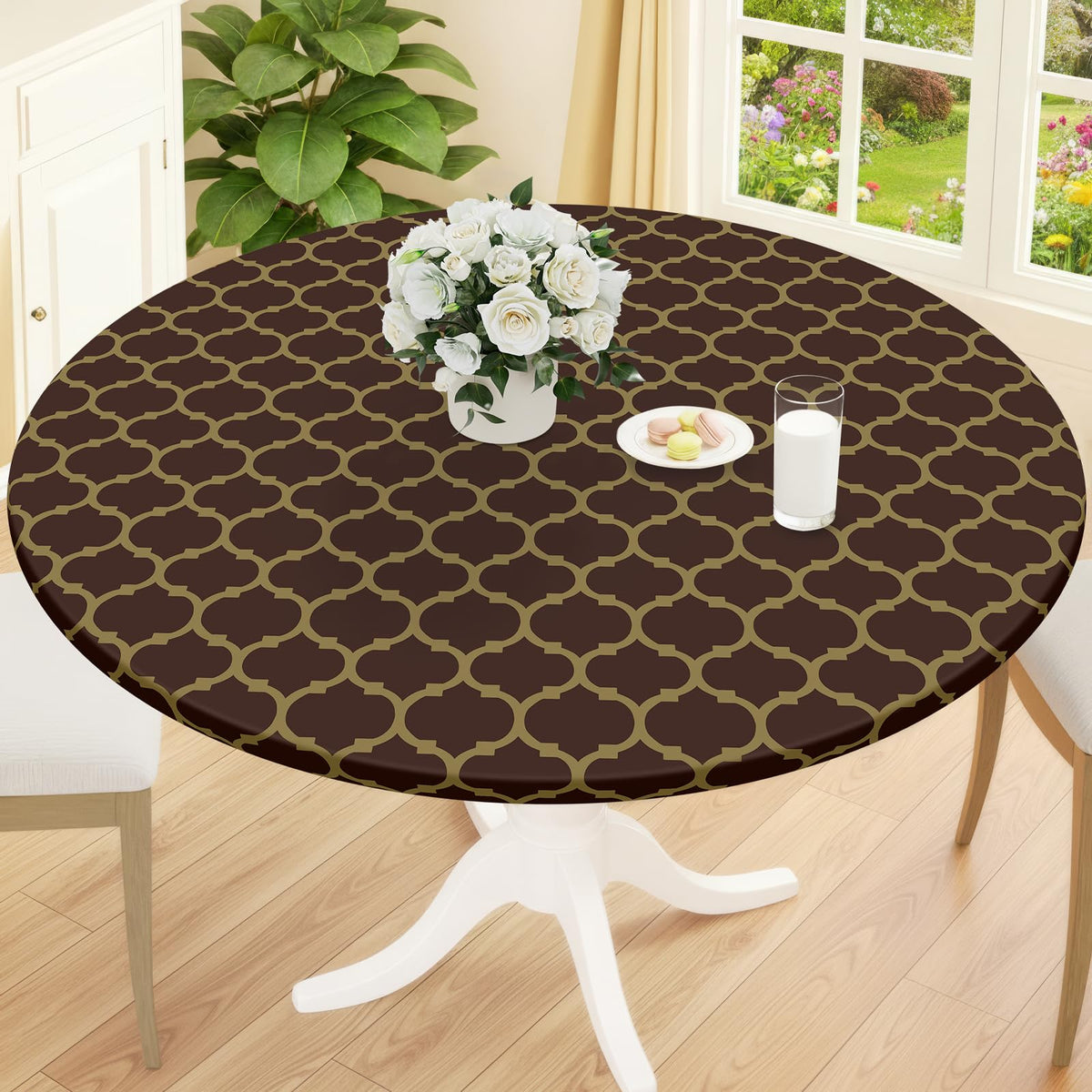 Smiry Round Picnic Tablecloth, Waterproof Elastic Fitted Table Covers for 45" - 56" Tables, Wipeable Flannel Backed Vinyl Tablecloths for Camping, Indoor, Outdoor, Brown