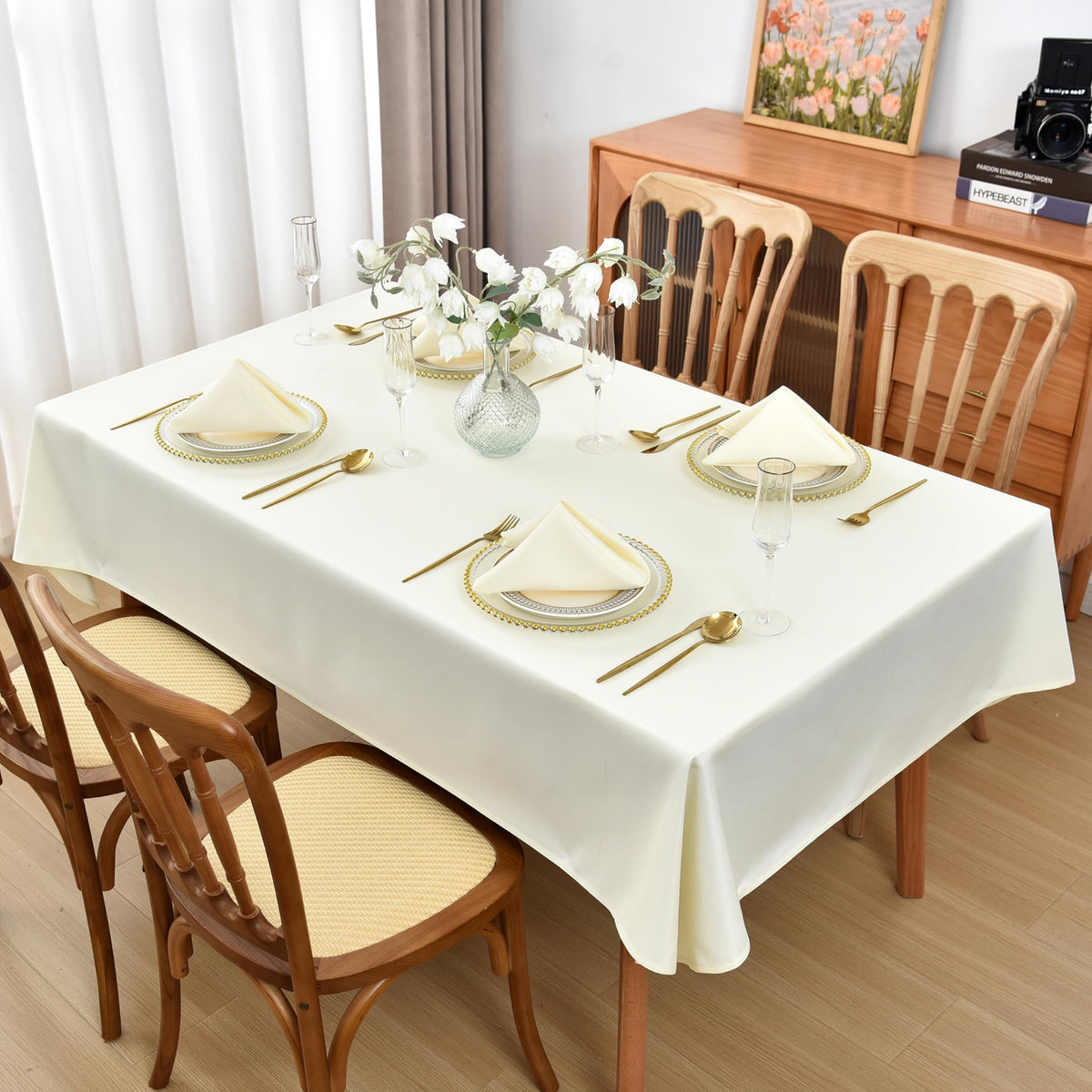Burgundy Oval Tablecloth, 60 x 84 Inch, Stain and Wrinkle Resistant Machine Washable Polyester Table Cloth, Fabric Table Cover for Dining Buffet Party and Outdoor Use