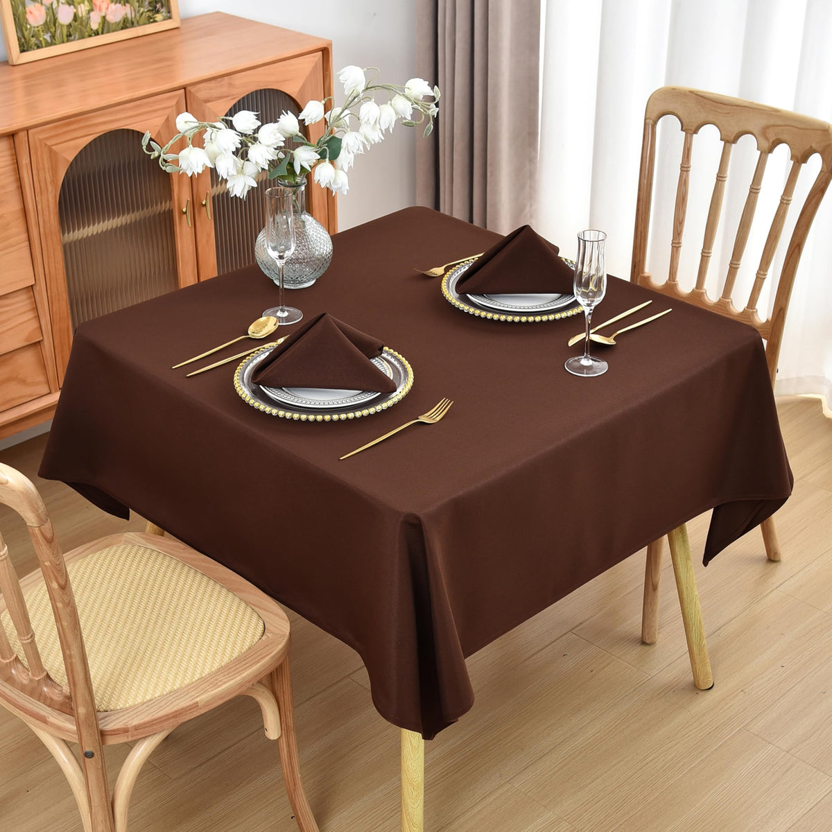 Burgundy Oval Tablecloth, 60 x 84 Inch, Stain and Wrinkle Resistant Machine Washable Polyester Table Cloth, Fabric Table Cover for Dining Buffet Party and Outdoor Use